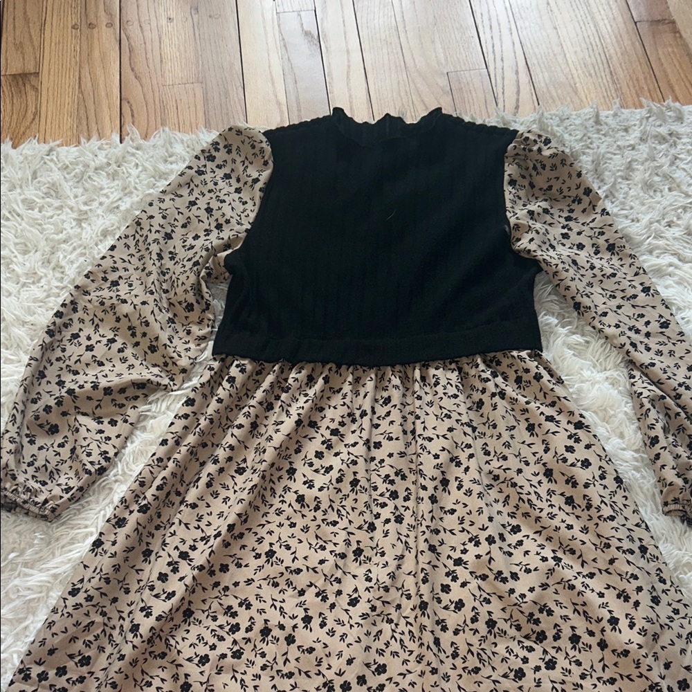 Black Knit Bodice Floral Long Sleeve Casual Dress - Black & Beige